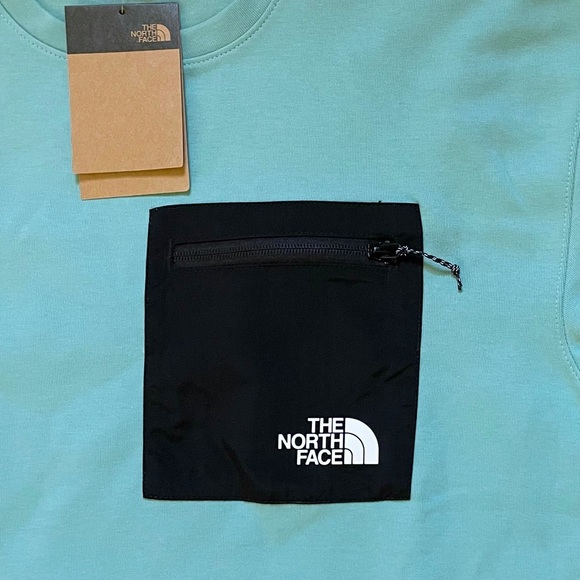 The North Face Men’s TNF Tech Crew In Wasabi - Picture 3 of 8
